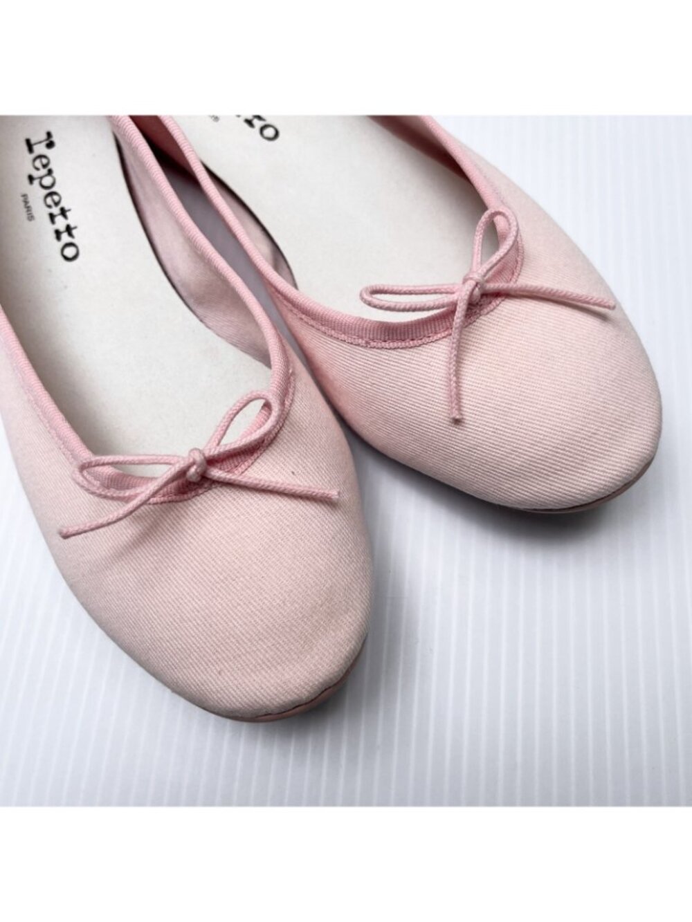 Repetto Cendrillon Canvas Ballet Flats in "Icone" Pink- Size 38.5 EU/7.5 US - Picture 2 of 4